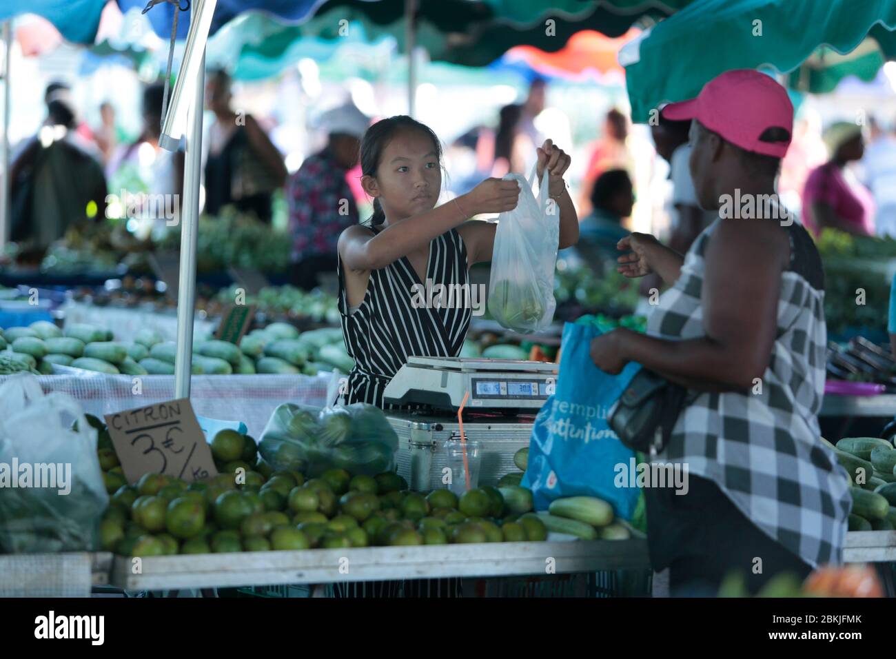 Francia, Guiana, Saint-Laurent du Maroni, mercato di Hmong Foto Stock