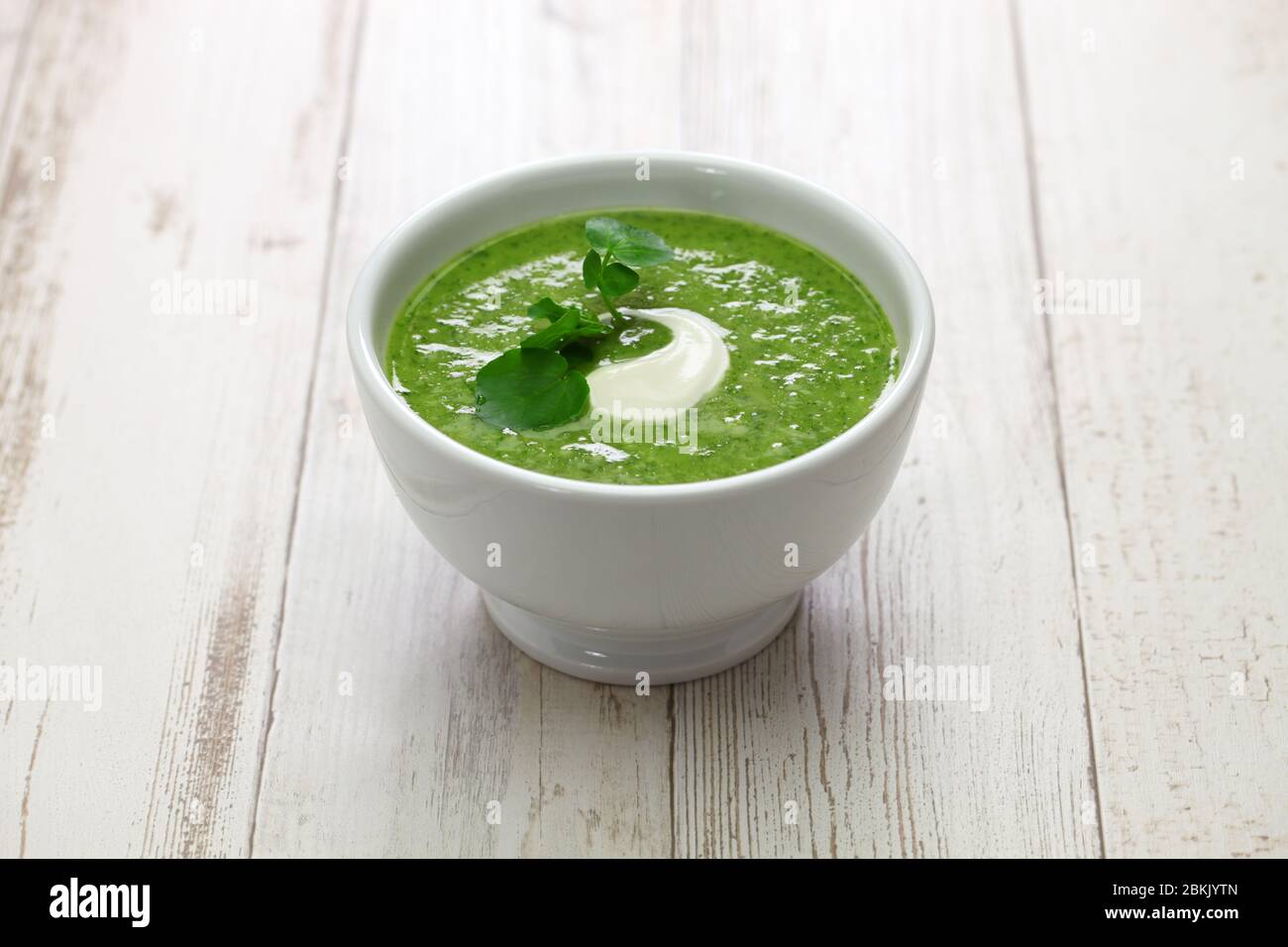 zuppa fatta in casa di crescione, cucina britannica Foto Stock