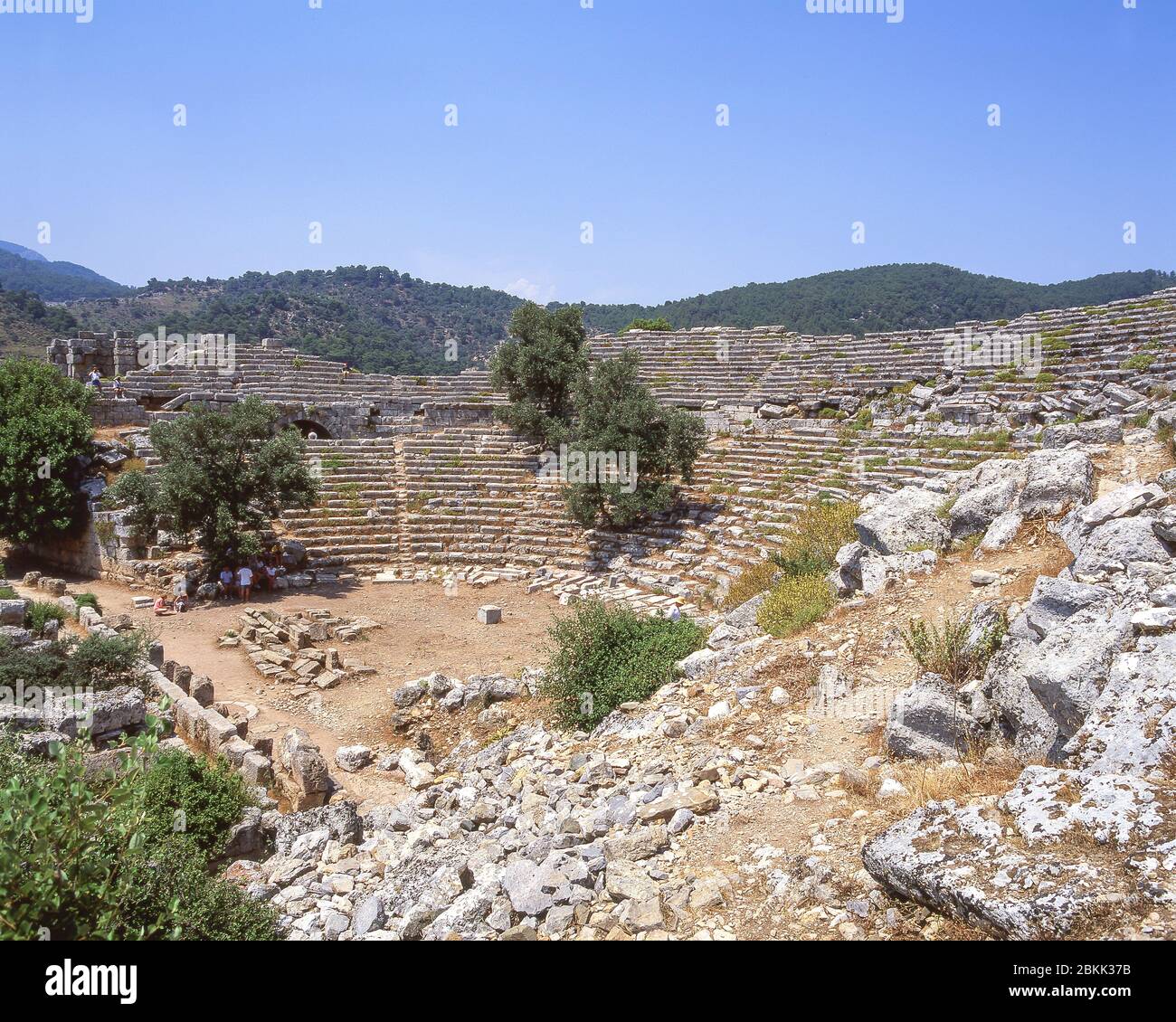Anfiteatro presso le antiche rovine di Kaunos, Dalyan, provincia di Mugla, Repubblica di Türkiye Foto Stock