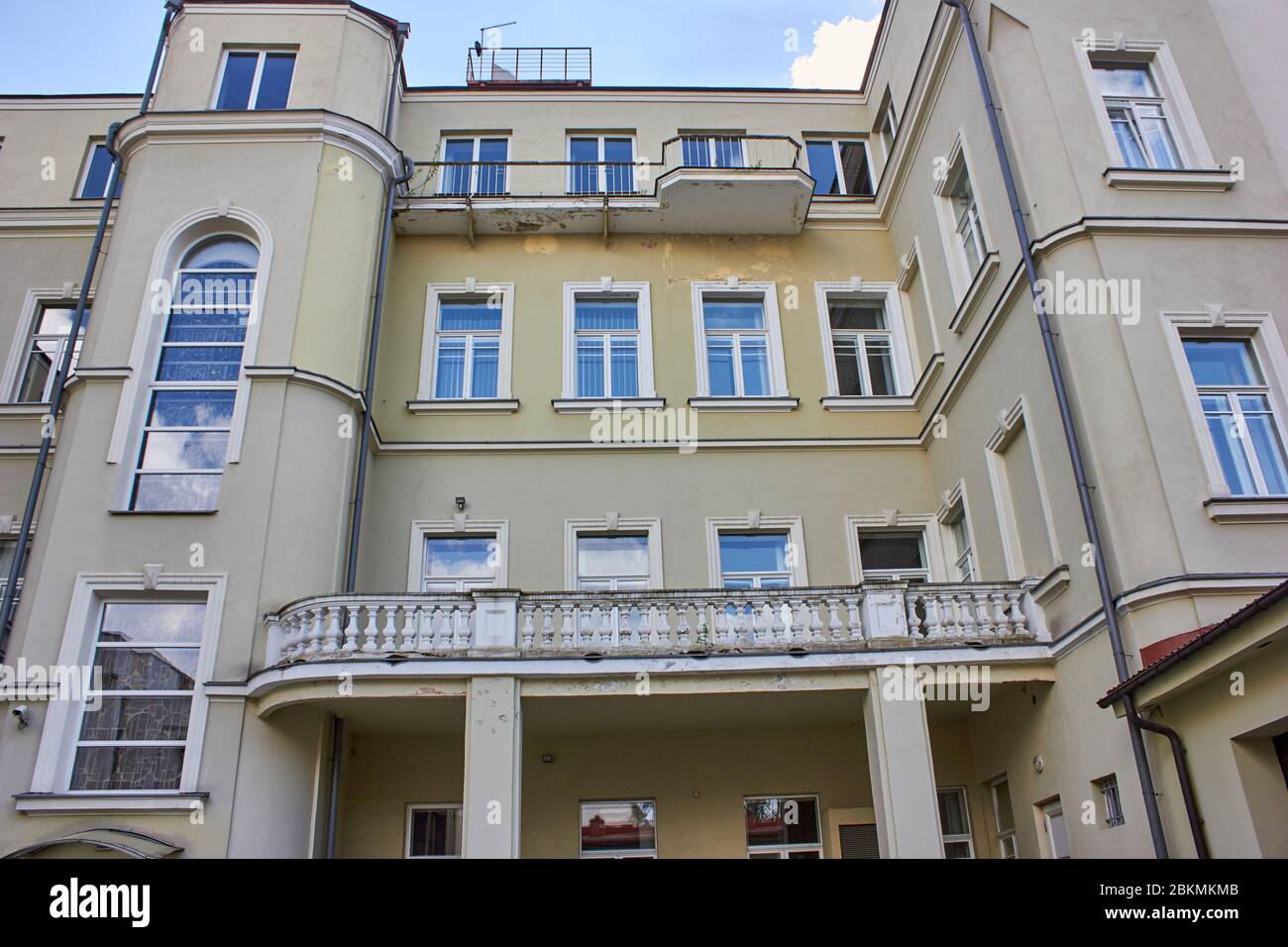 Facciata di un vecchio edificio Foto Stock