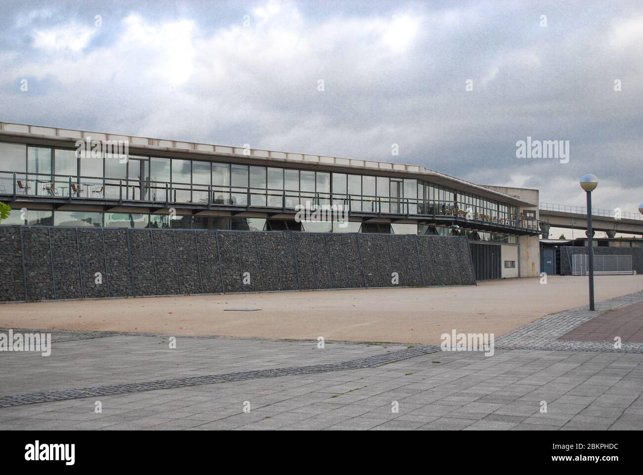 London Regatta Centre Royal Docks Adventure Royal Docks, London E16 2FQ di Ian Ritchie Architects Foto Stock