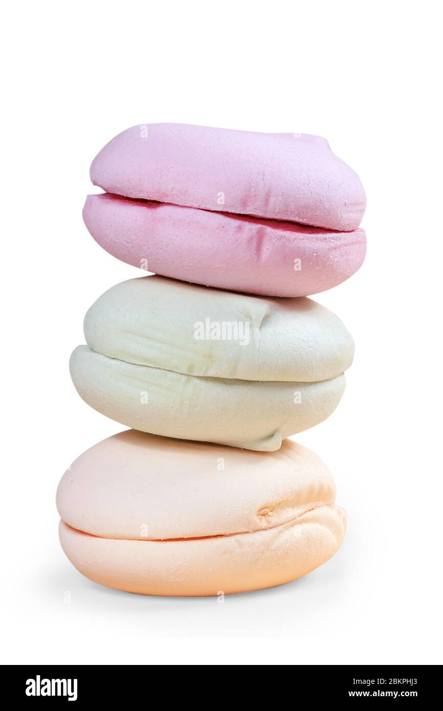 Deliziosi marshmallows isolati su sfondo bianco Foto Stock