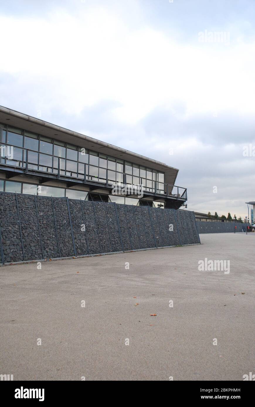 London Regatta Centre Royal Docks Adventure Royal Docks, London E16 2FQ di Ian Ritchie Architects Foto Stock
