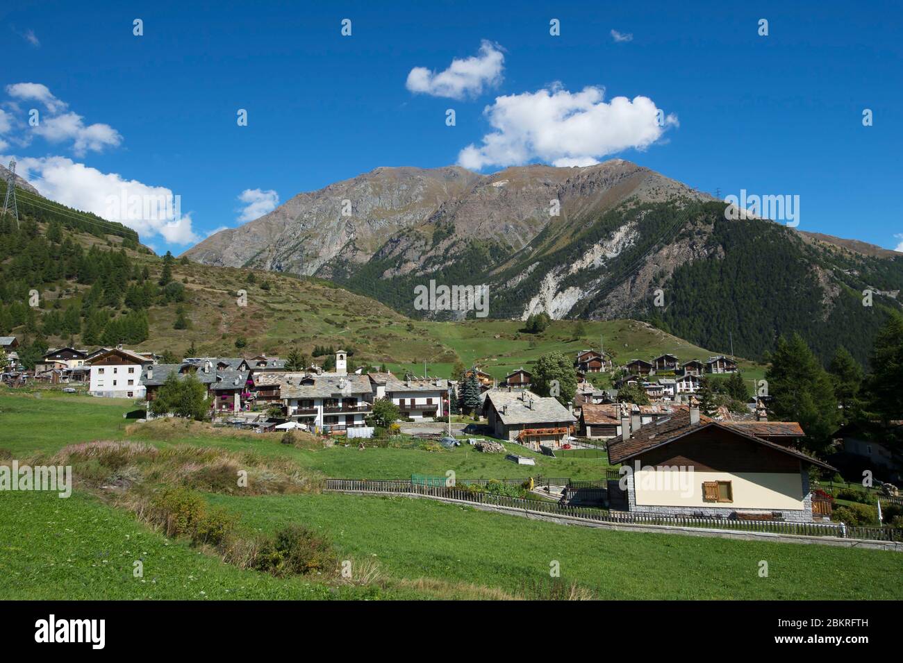 Italia, Valle d'Aosta, Valle Cogne frazione di Gimillan e Mont Creyaz Foto Stock