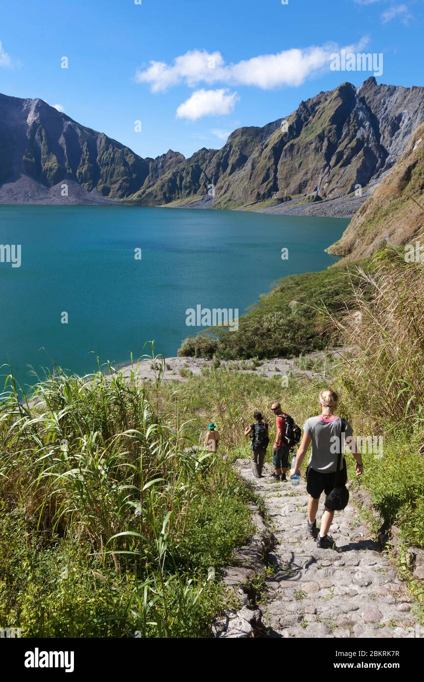 Filippine, isola di Luzon, lago cratere del vulcano Pinatubo Foto Stock