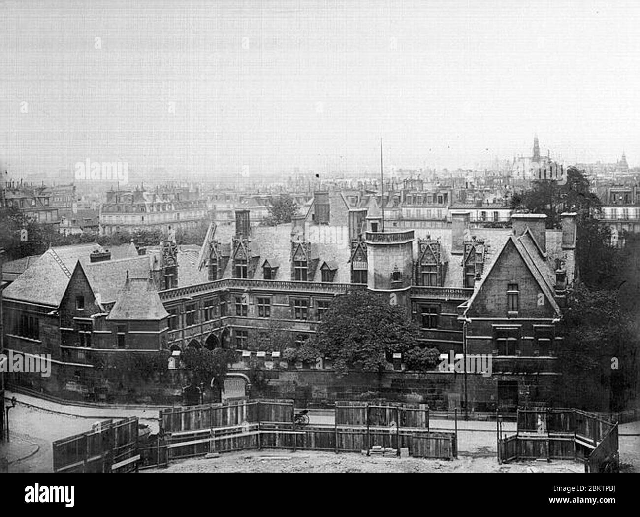 Hôtel de Cluny (ancien) et Palais des Thermes Musée de Cluny - Vue d'ensemble nord - Parigi 05 - Médiathèque de l'architecture et du patrimoine - Foto Stock