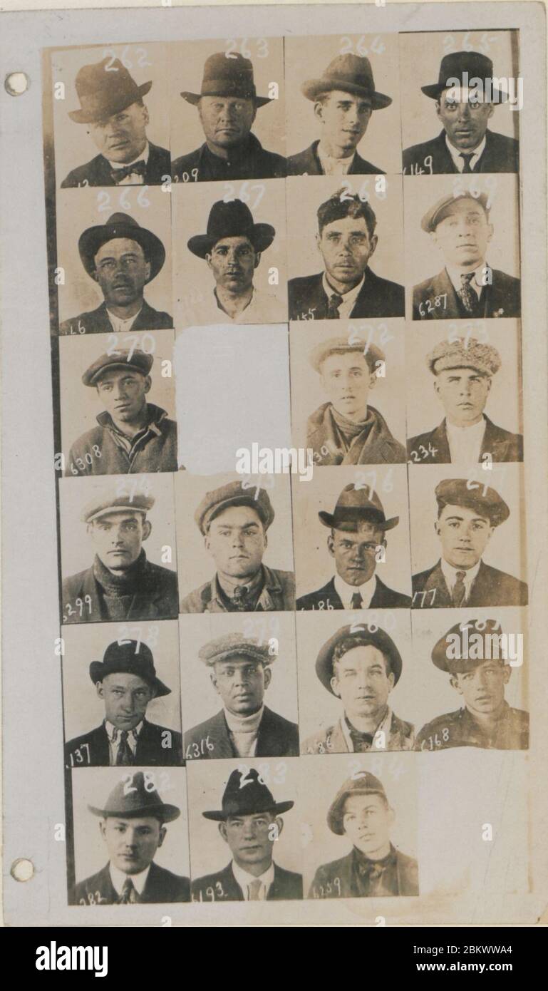 Ufficio di identificazione, Calgary - Libro di identificazione penale - 17 (HS85-10-38280-17). Foto Stock