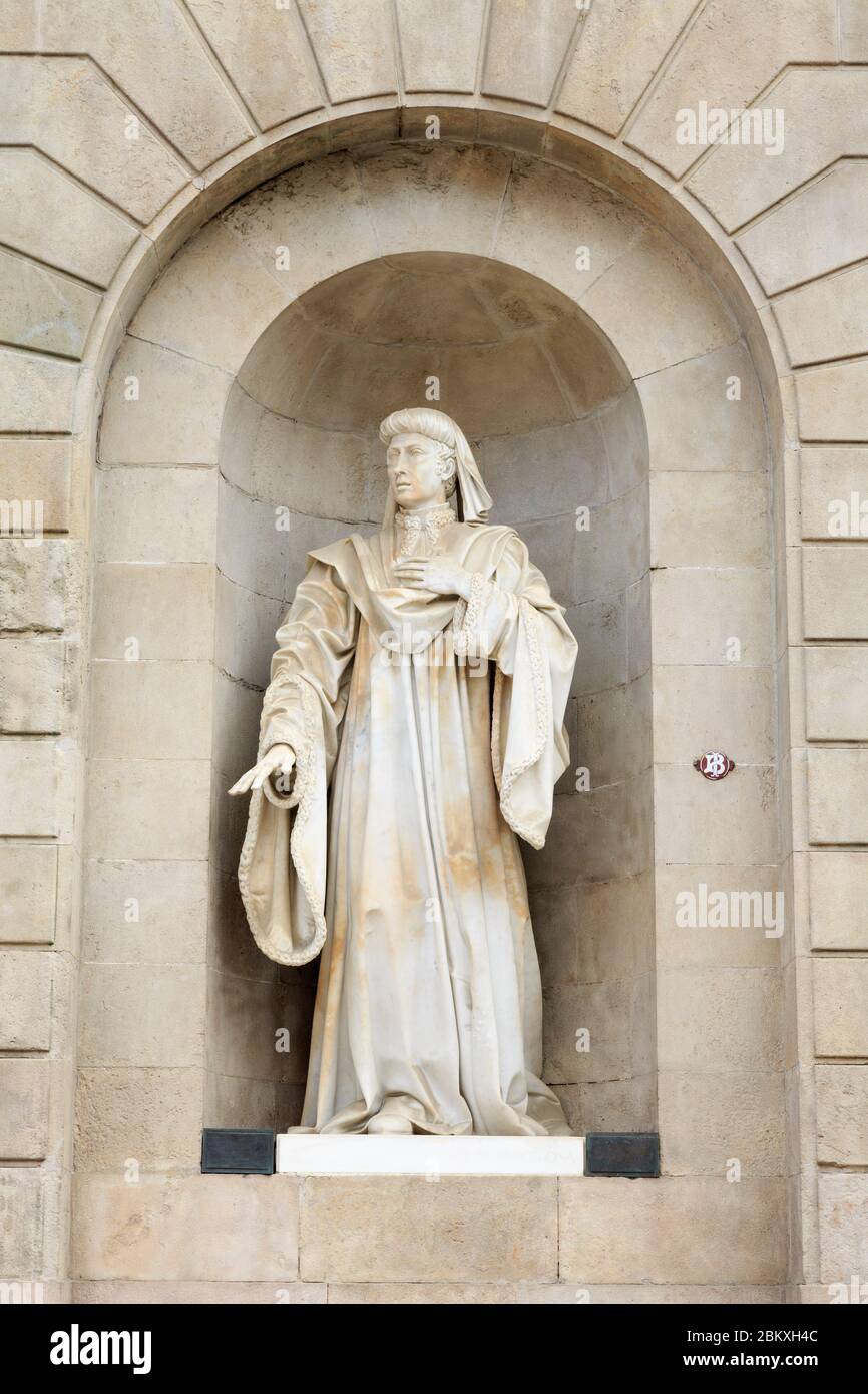 Statua di Juan Feualler Consellar, Placa de Sant Jaume, quartiere Barri Gotico, Barcellona, Catalogna, Spagna, Europa Foto Stock
