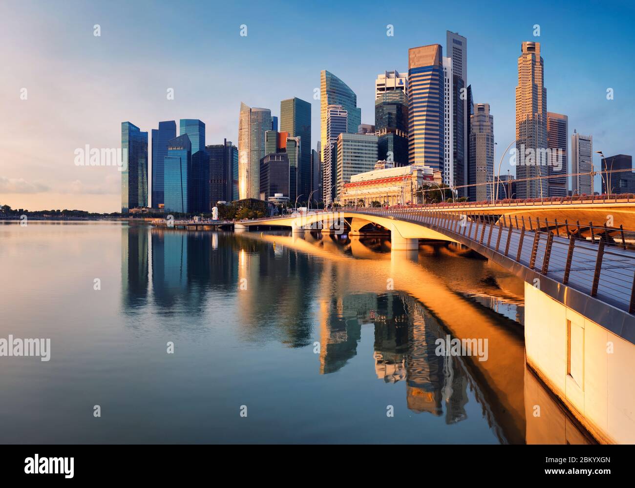Singapore skyline della città panorama di sunrise Foto Stock