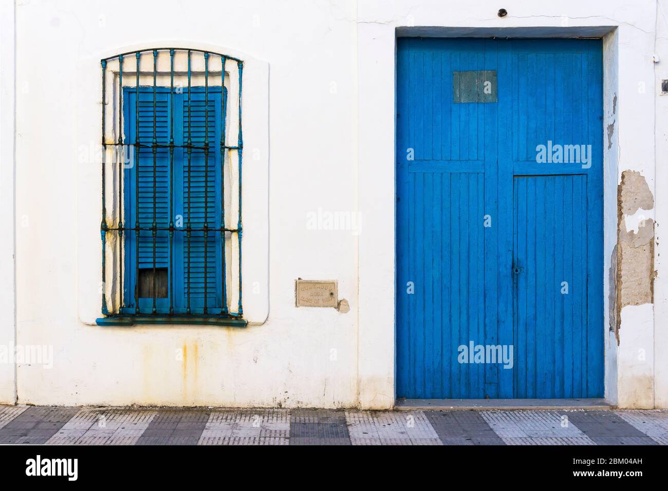 Tradizionale casa di pescatori rustica in Oliva Beach Town, Valencia, Spagna Foto Stock