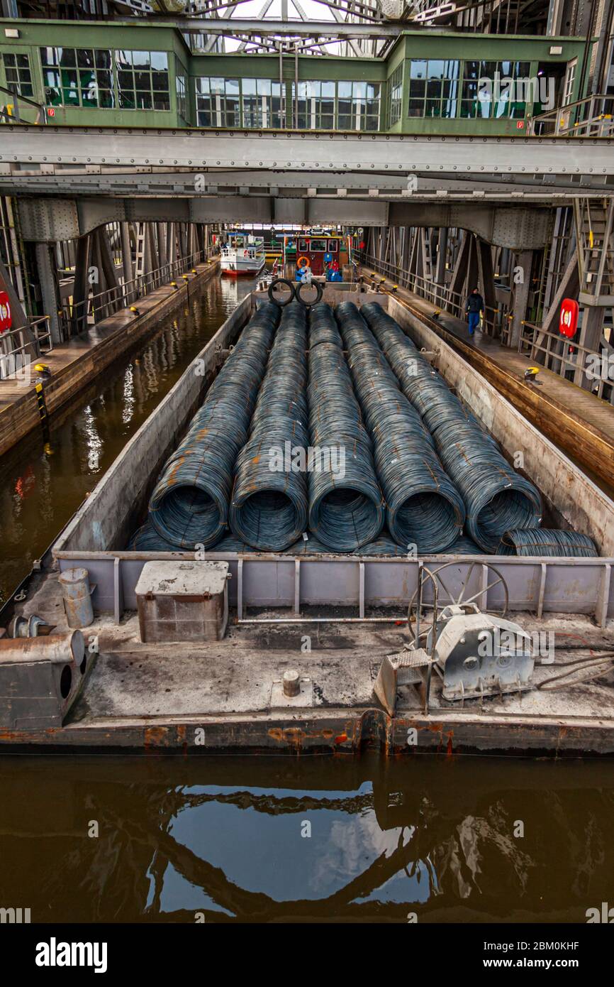 Nave canale di sollevamento Niederfinow in Britz-Chorin-oderberg, Germania Foto Stock