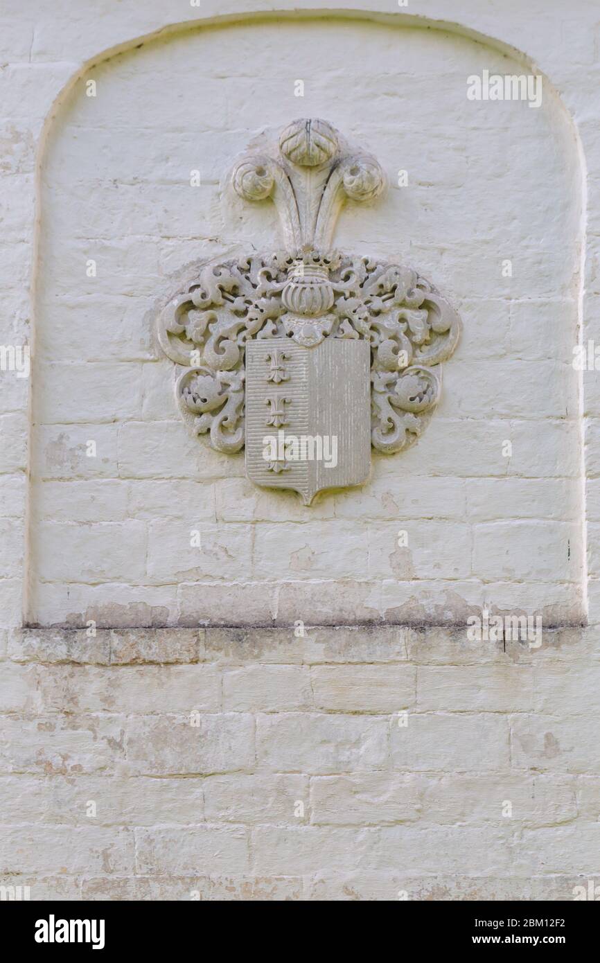 Stemma, chiesa di nostra Signora di Vladimir, 1747, Chukavino, regione Tver, Russia Foto Stock