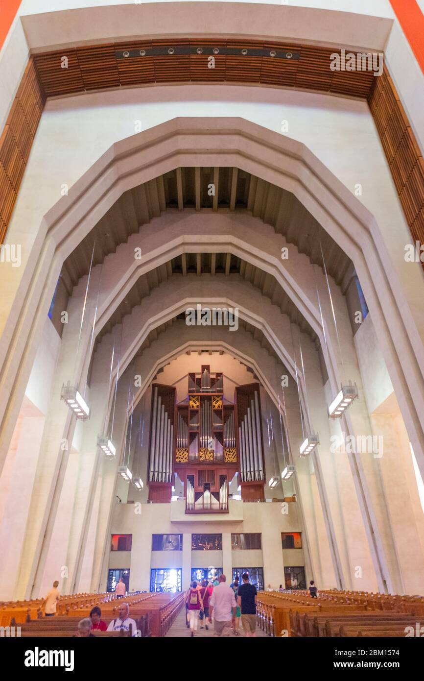 Interno dell'Oratorio di San Giuseppe, Oratoire Saint-Joseph du Mont-Royal, Montreal, Quebec, Canada Foto Stock