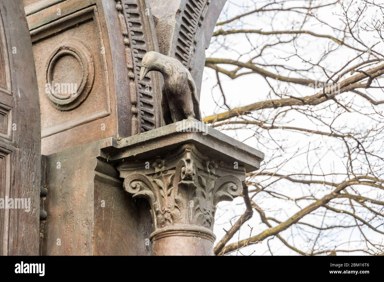Hannover, Germania. Il Denkmal der Gottinger Sieben (Monumento ai sette di Gottingen), un complesso di sculture dedicato a sette professori universitari Foto Stock