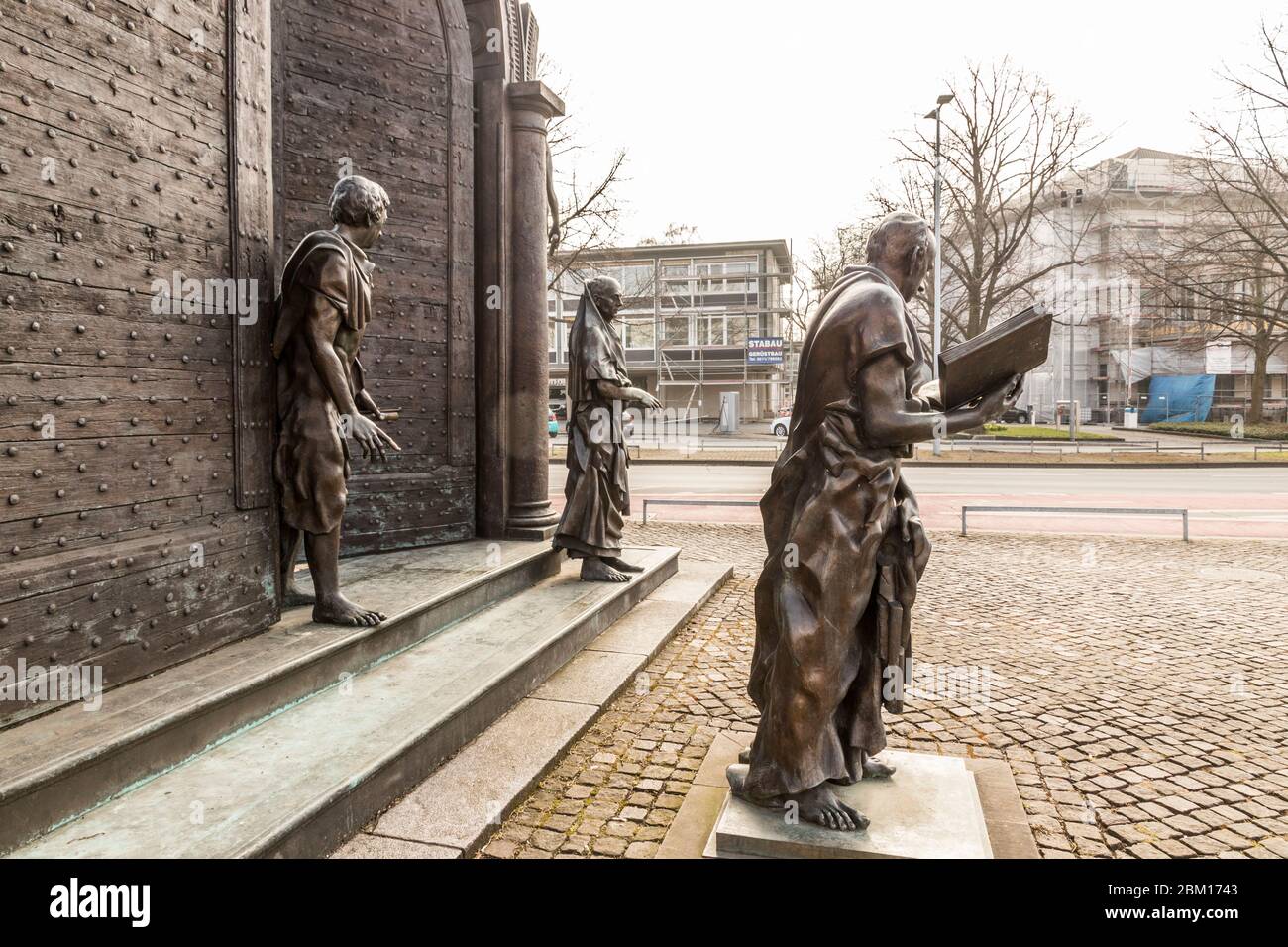 Hannover, Germania. Il Denkmal der Gottinger Sieben (Monumento ai sette di Gottingen), un complesso di sculture dedicato a sette professori universitari Foto Stock