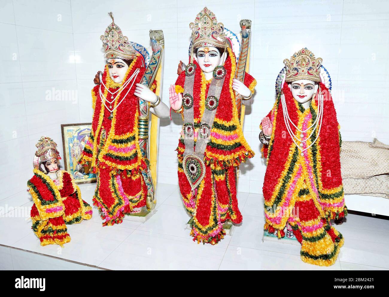 Statua di lord Rama, Sita, Lakshman e Hunuman in un tempio Foto Stock