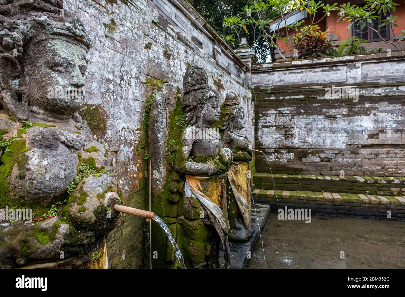 Fontana d'acqua del tempio, nome di questo luogo Goa Gajah Tempio Foto Stock