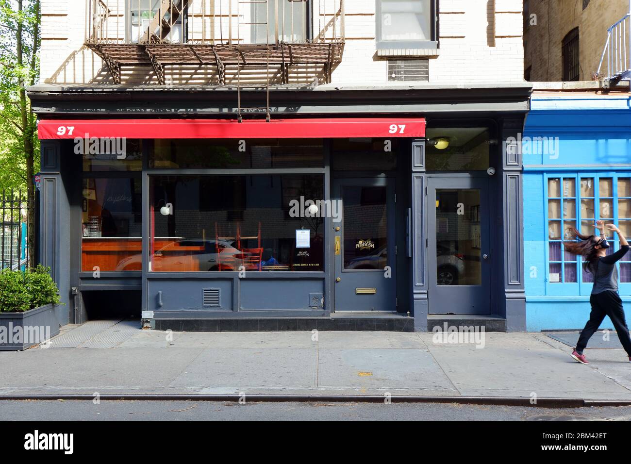 Blue Ribbon Brasserie, 97 Sullivan St, New York, foto di un ristorante nel quartiere SoHo di Manhattan. 5 maggio 2020 Foto Stock