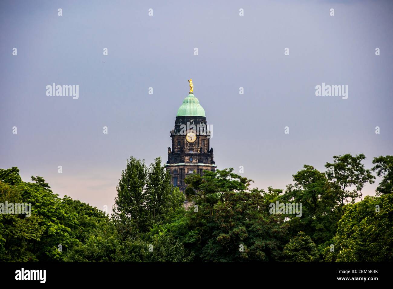 grande torre dell'orologio a dresda Foto Stock