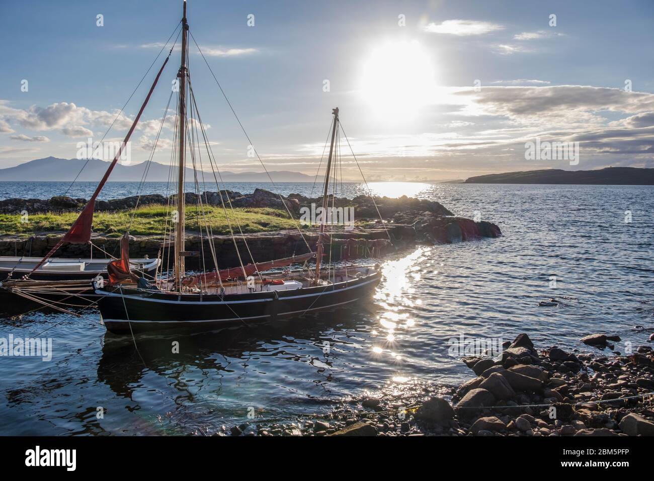 porto e castello di portencross, ayrshire Foto Stock