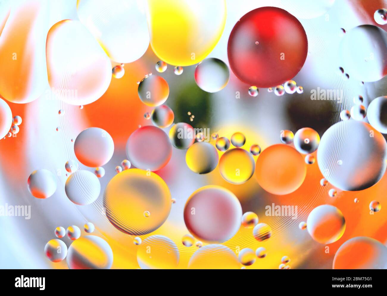 sfondo, palline multicolore, sfocatura, texture, colore eterogeneo. clouse up Foto Stock