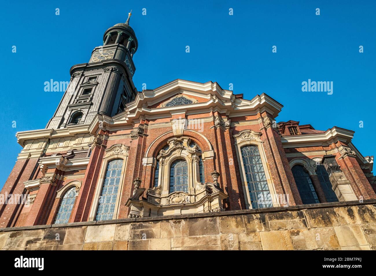 La chiesa di Sankt Michaelis ad Amburgo Foto Stock