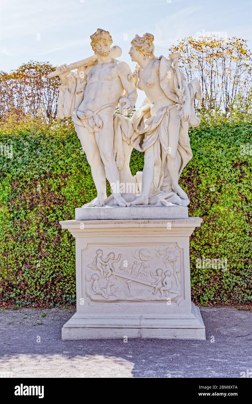 Statue di pietra di Vienna nei giardini del Belvedere Austria Foto Stock