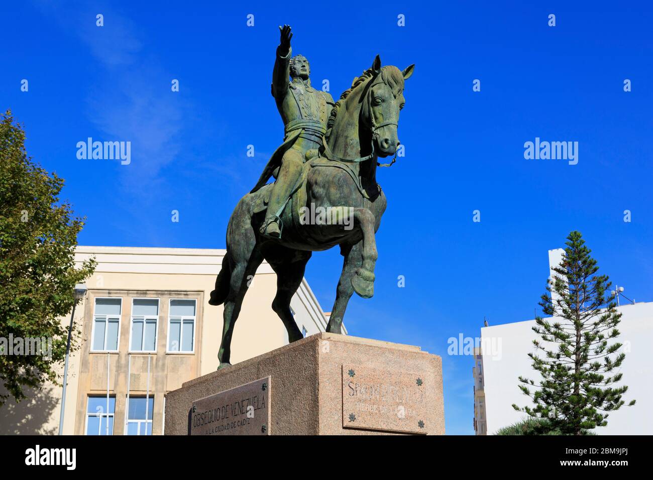 Statua di Simon Bolivar, Università di Cadice, Andalusia, Spagna, Europa Foto Stock