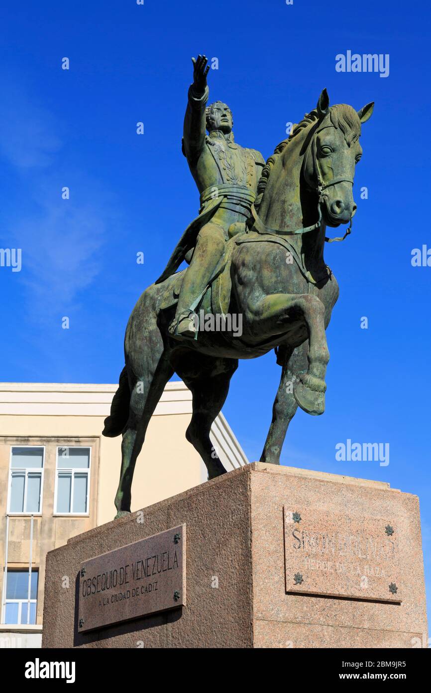 Statua di Simon Bolivar, Università di Cadice, Andalusia, Spagna, Europa Foto Stock