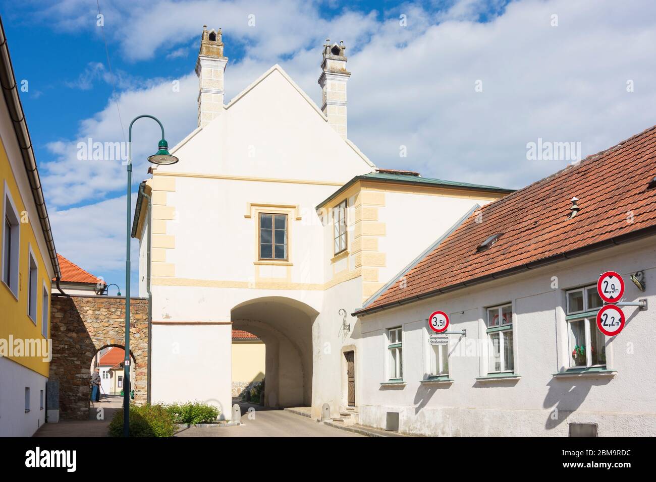 Maissau: Porta Stadttor, a Weinviertel, Niederösterreich, bassa Austria, Austria Foto Stock