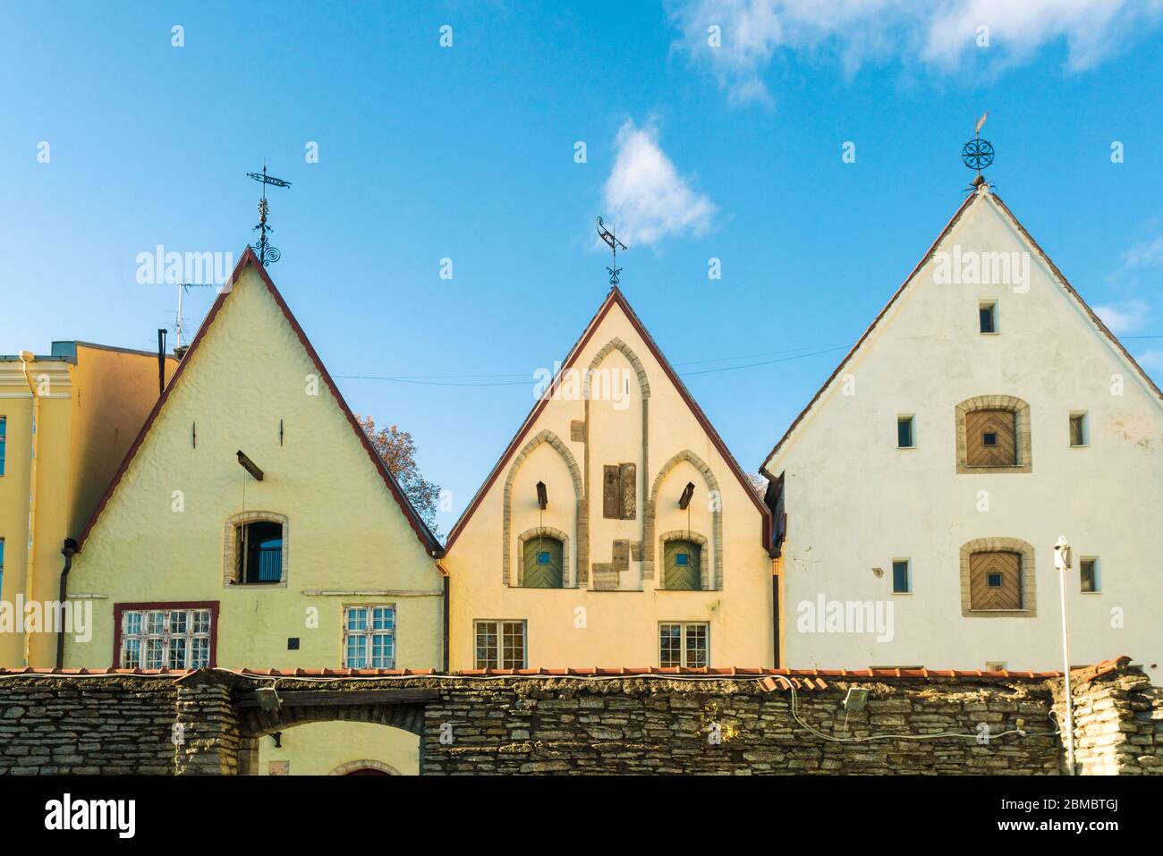 La via Kelch Linden Cobblestone vicino al Museo Archeologico Estone Foto Stock