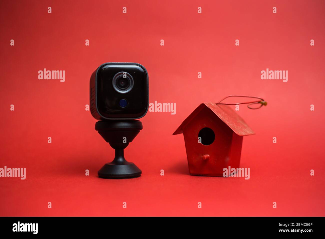 Videocamera di sicurezza portatile per la sicurezza domestica. Telecamera CCTV Foto Stock