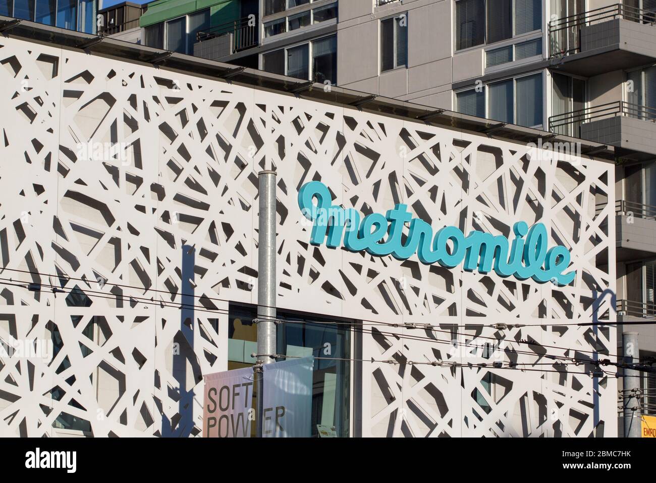 Sede centrale di Metromile a San Francisco, California, vista il 9 febbraio 2020. L'assicurazione auto startup offre un'assicurazione a pagamento per miglio e un'app di guida. Foto Stock