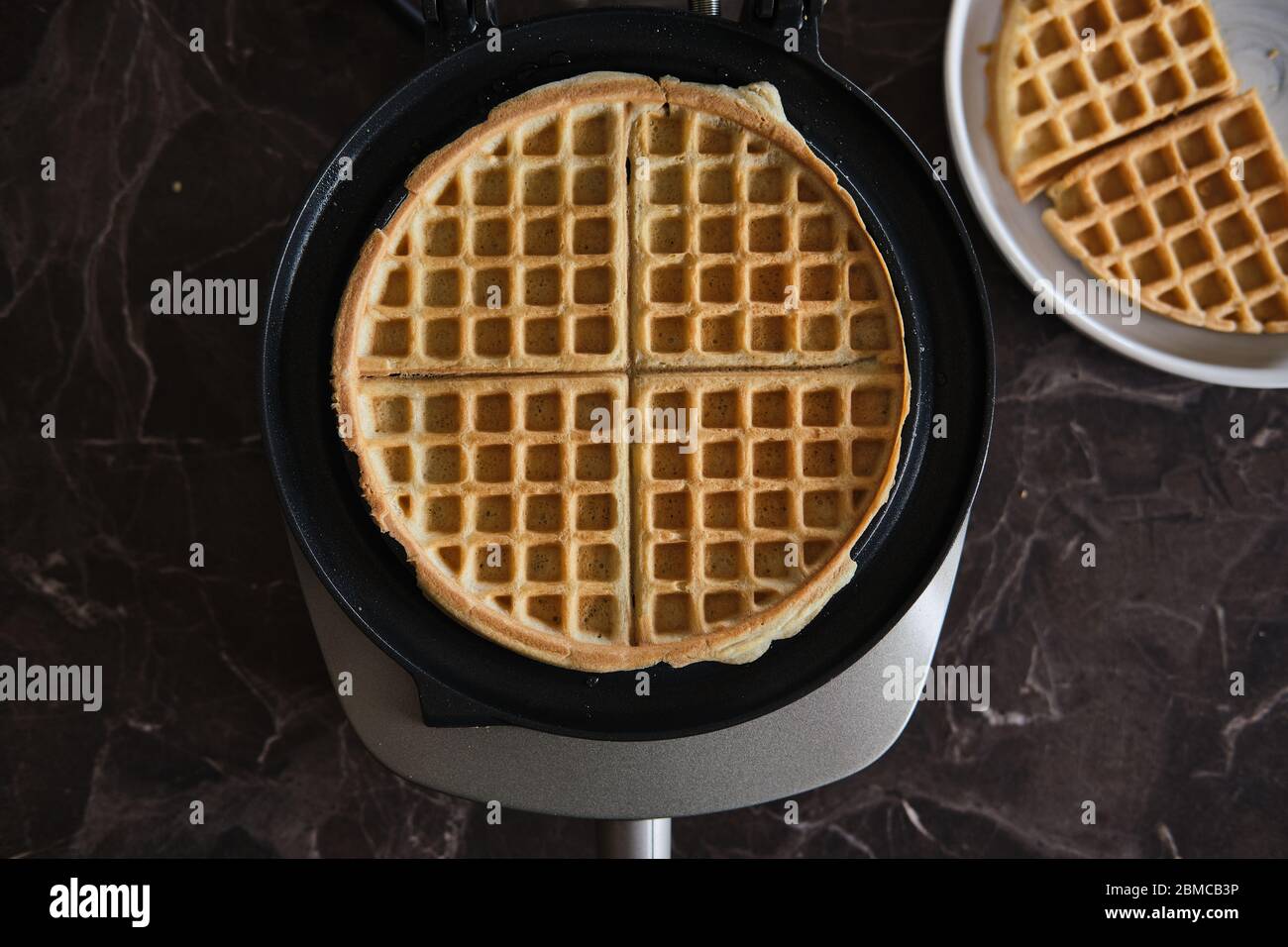 Waffle sani fatti in casa, senza paleo e glutine Foto Stock