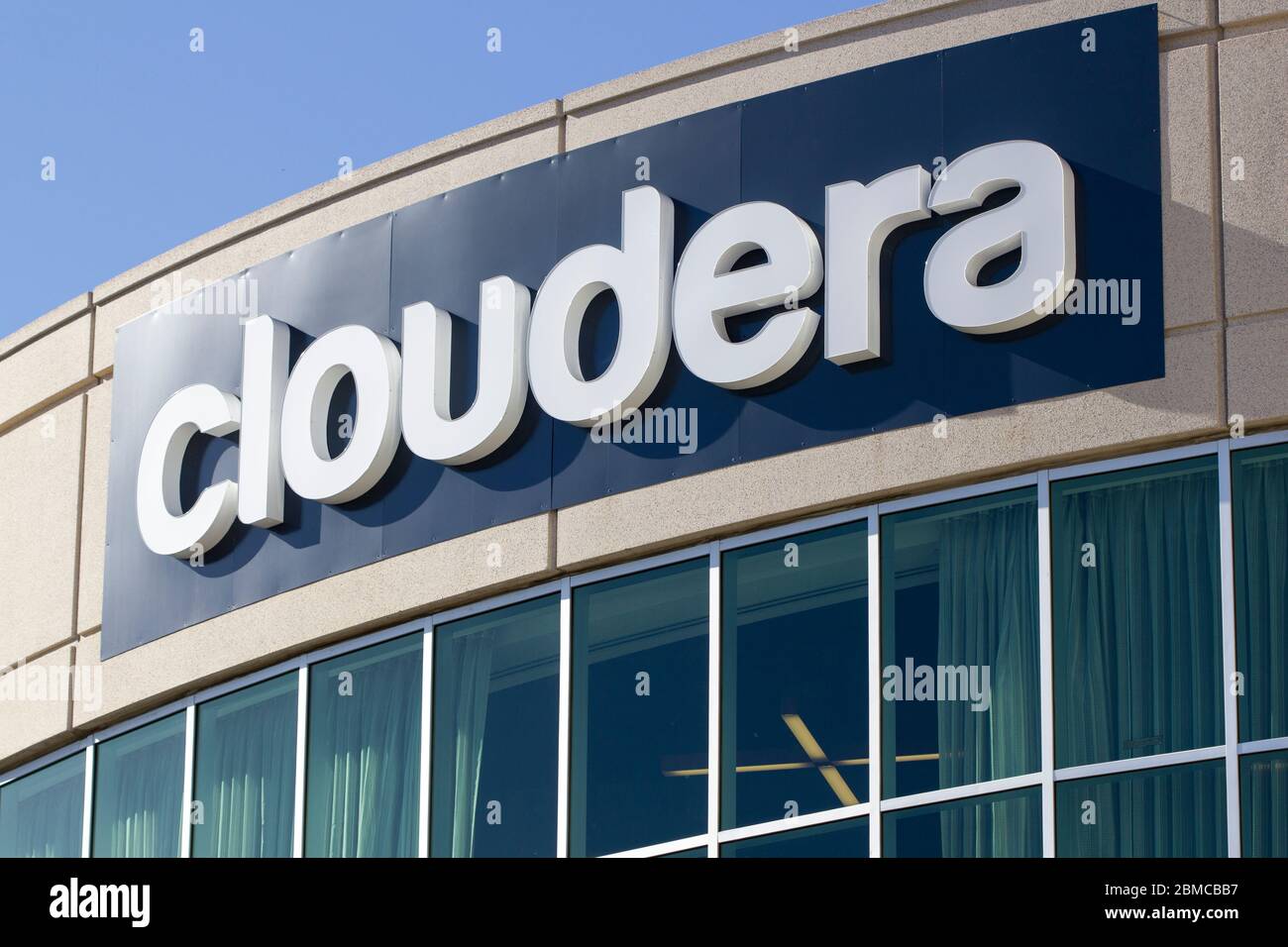 Il logo Cloudera è stato pubblicato presso la sede centrale della società americana di software Cloudera, Inc. A Palo Alto, California, il 18 febbraio 2020. Foto Stock