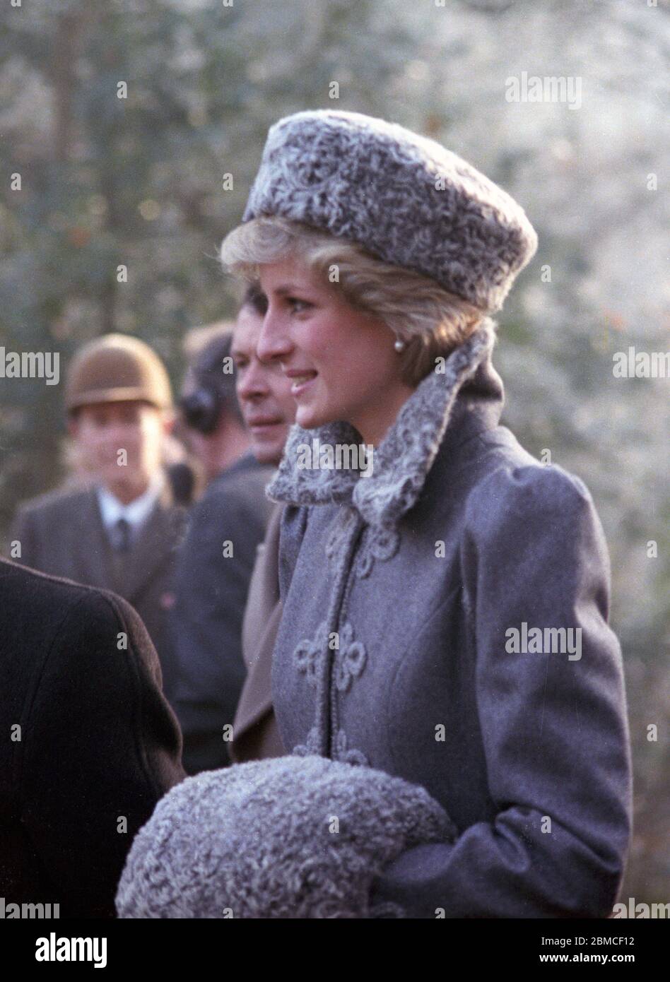 HRH Diana, Principessa del Galles, fa una visita reale al Parco di campagna di Hedge End, Hampshire, mercoledì 7 dicembre 1983 Foto Stock