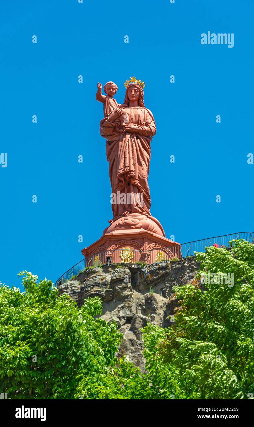 Francia, le Puy-en-Velay, Statua di Notre-Dame de France, circa 19C Foto Stock