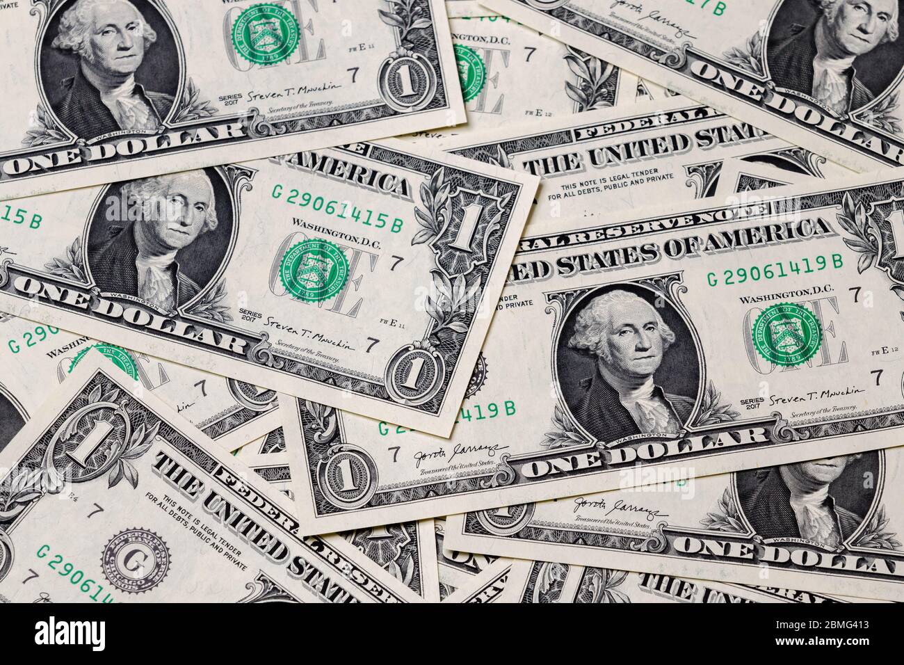 Pila di Stati Uniti d'America una bolletta del dollaro. Finanza, banche, risparmio, raccolta e denaro Foto Stock