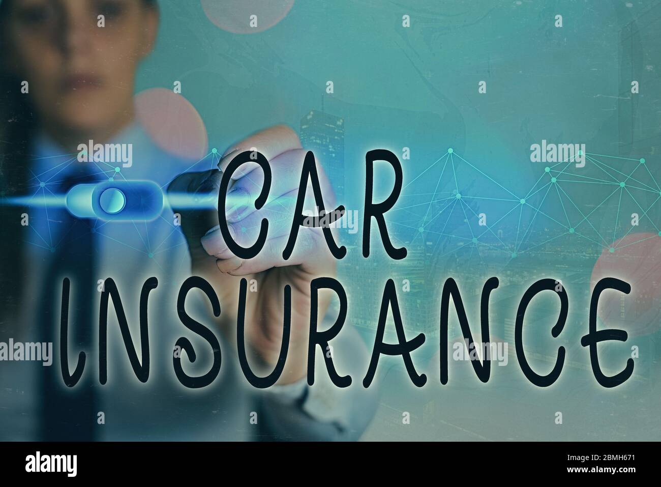 Nota scritta che mostra l'assicurazione auto. Concetto di business per la copertura degli incidenti Politica completa garanzia sui veicoli a motore Foto Stock