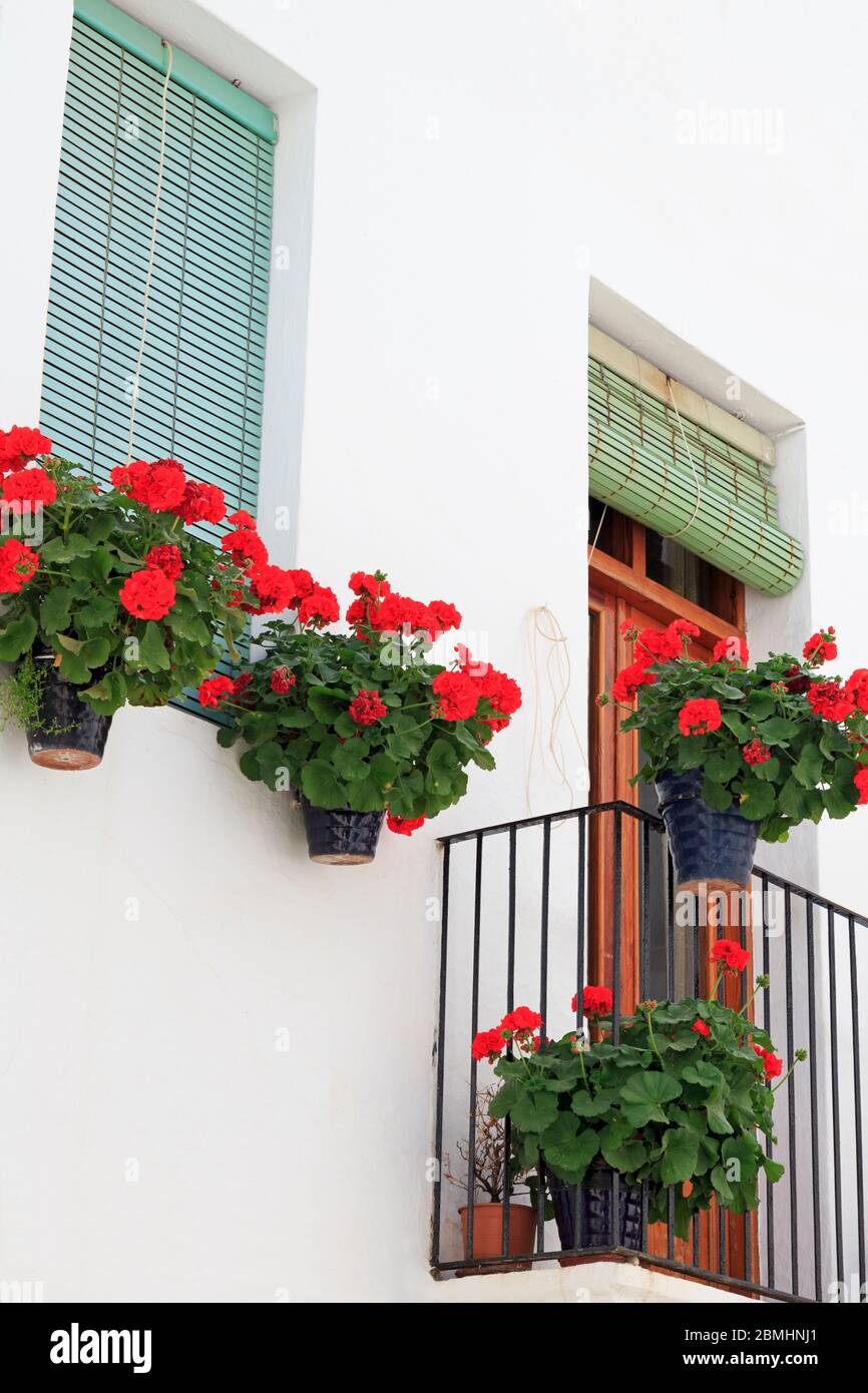 Architettura nella città vecchia di Sitges, Catalogna, Spagna, Europa Foto Stock