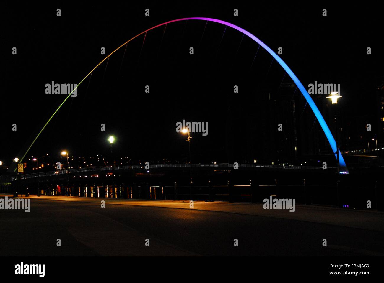 Millennium Bridge, Newcastle - VE giorno commemorazione Foto Stock