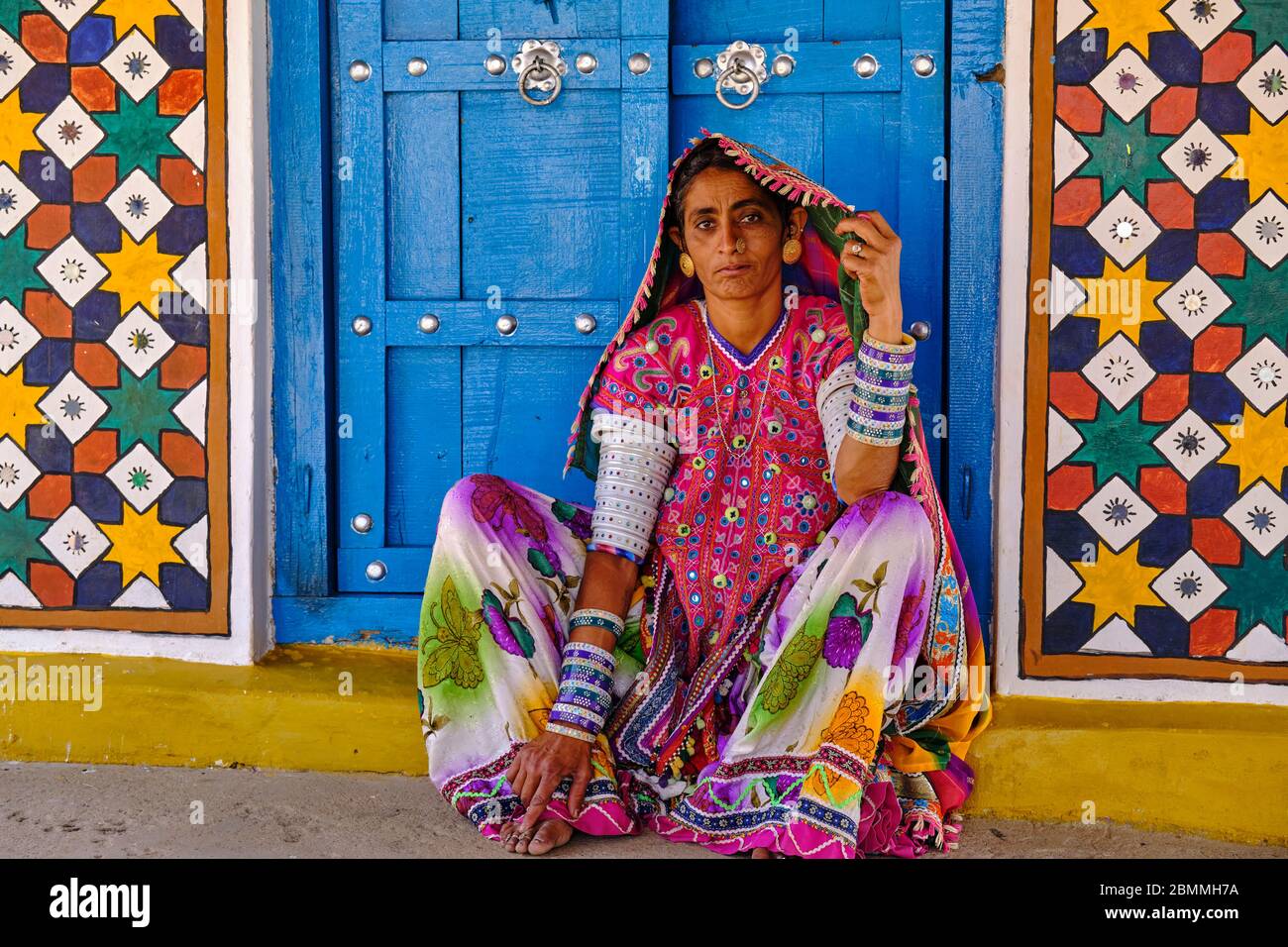India, Gujarat, Kutch, villaggio di Hodka, gruppo etnico di Meghwal Foto Stock