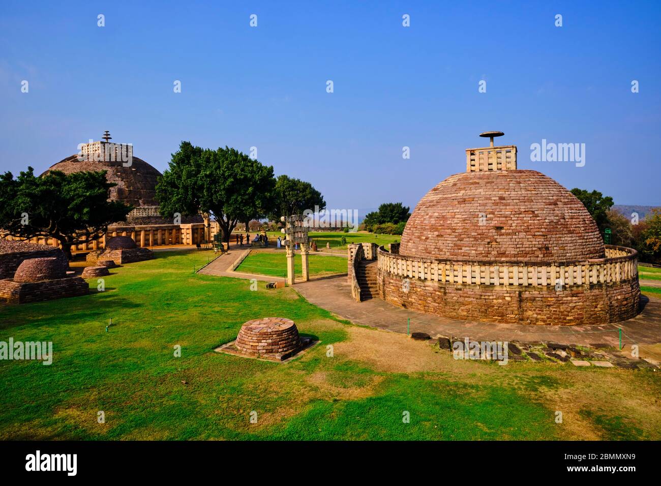 India, Stato di Madhya Pradesh, Sanchi, monumenti buddisti elencati come Patrimonio Mondiale dall'UNESCO, Stupa N°3 Foto Stock