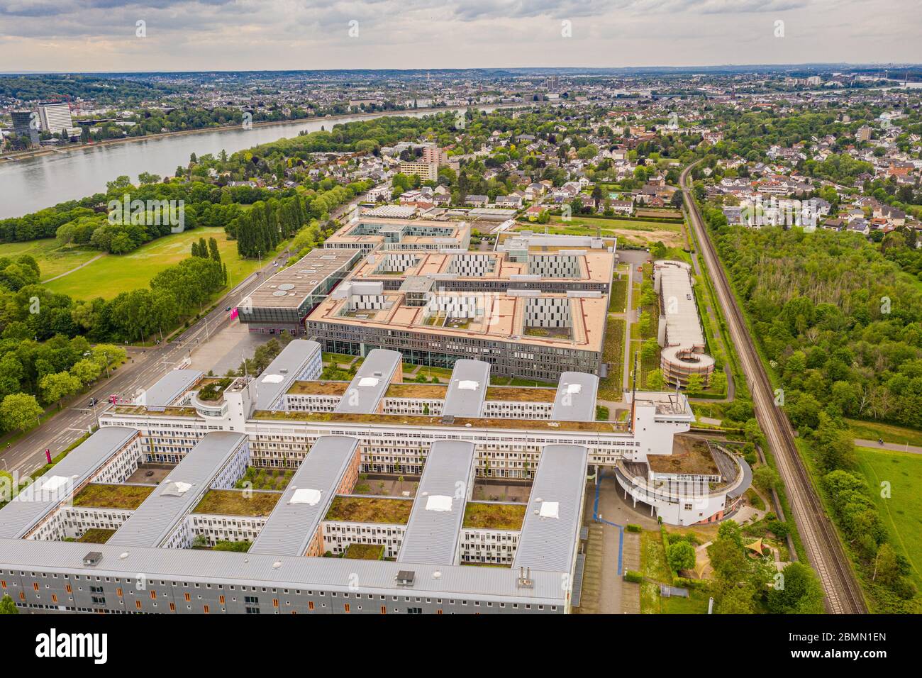 Sede centrale edificio della Telekom Deutschland GmbH Società telefonica cellulare Bonn Germania mai 2020 Foto Stock