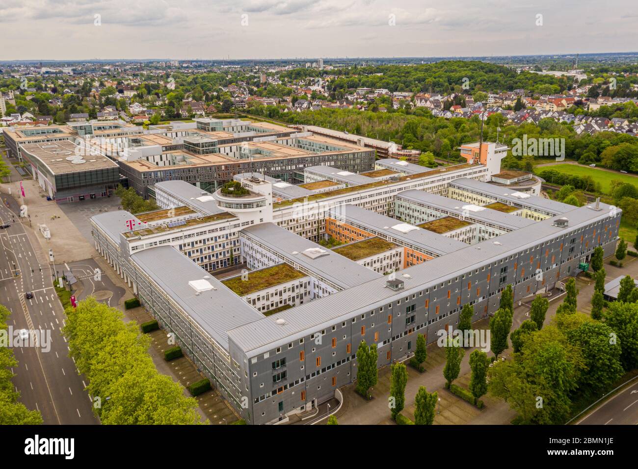 Sede centrale edificio della Telekom Deutschland GmbH Società telefonica cellulare Bonn Germania mai 2020 Foto Stock
