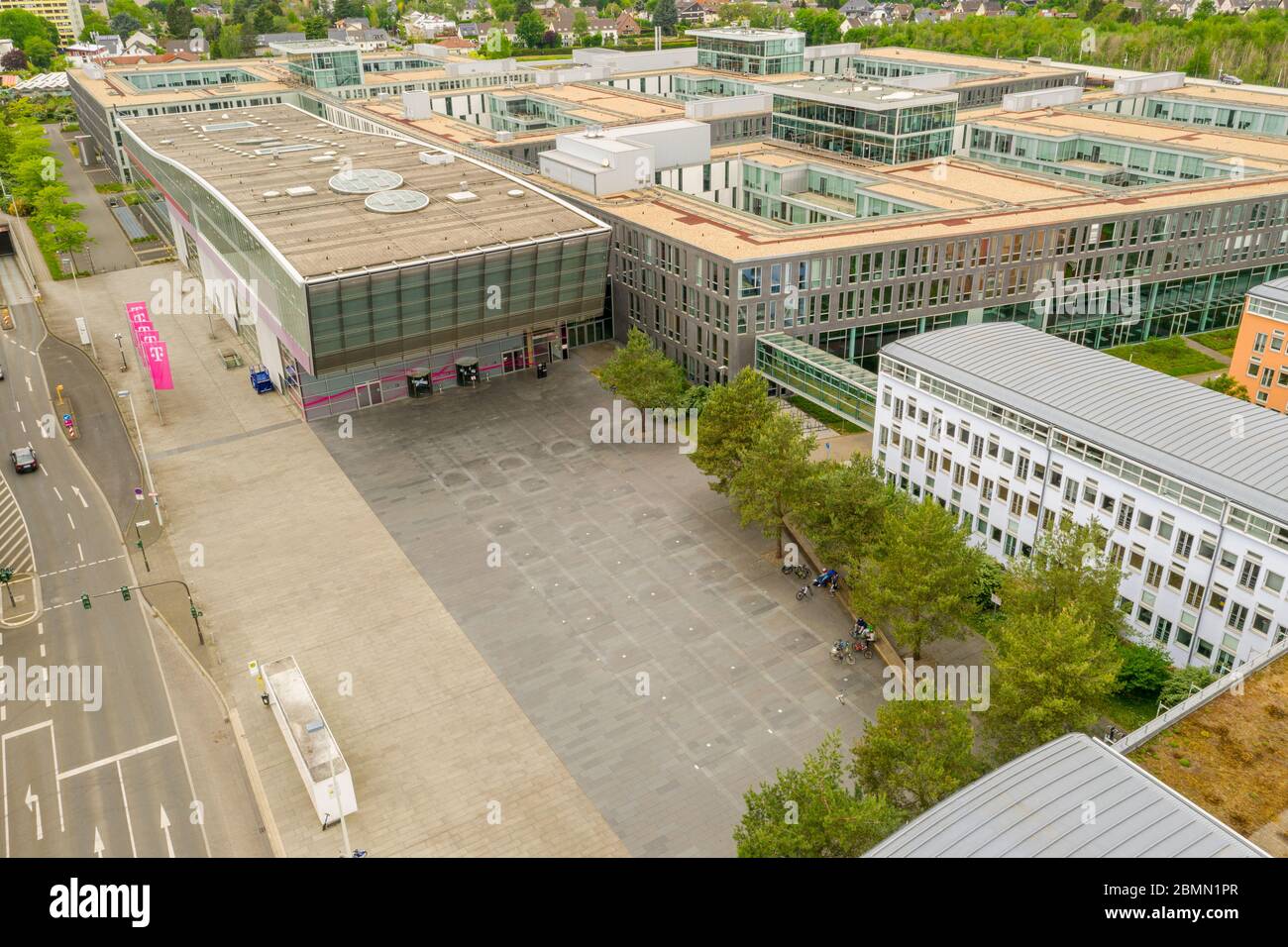 Sede centrale edificio della Telekom Deutschland GmbH Società telefonica cellulare Bonn Germania mai 2020 Foto Stock