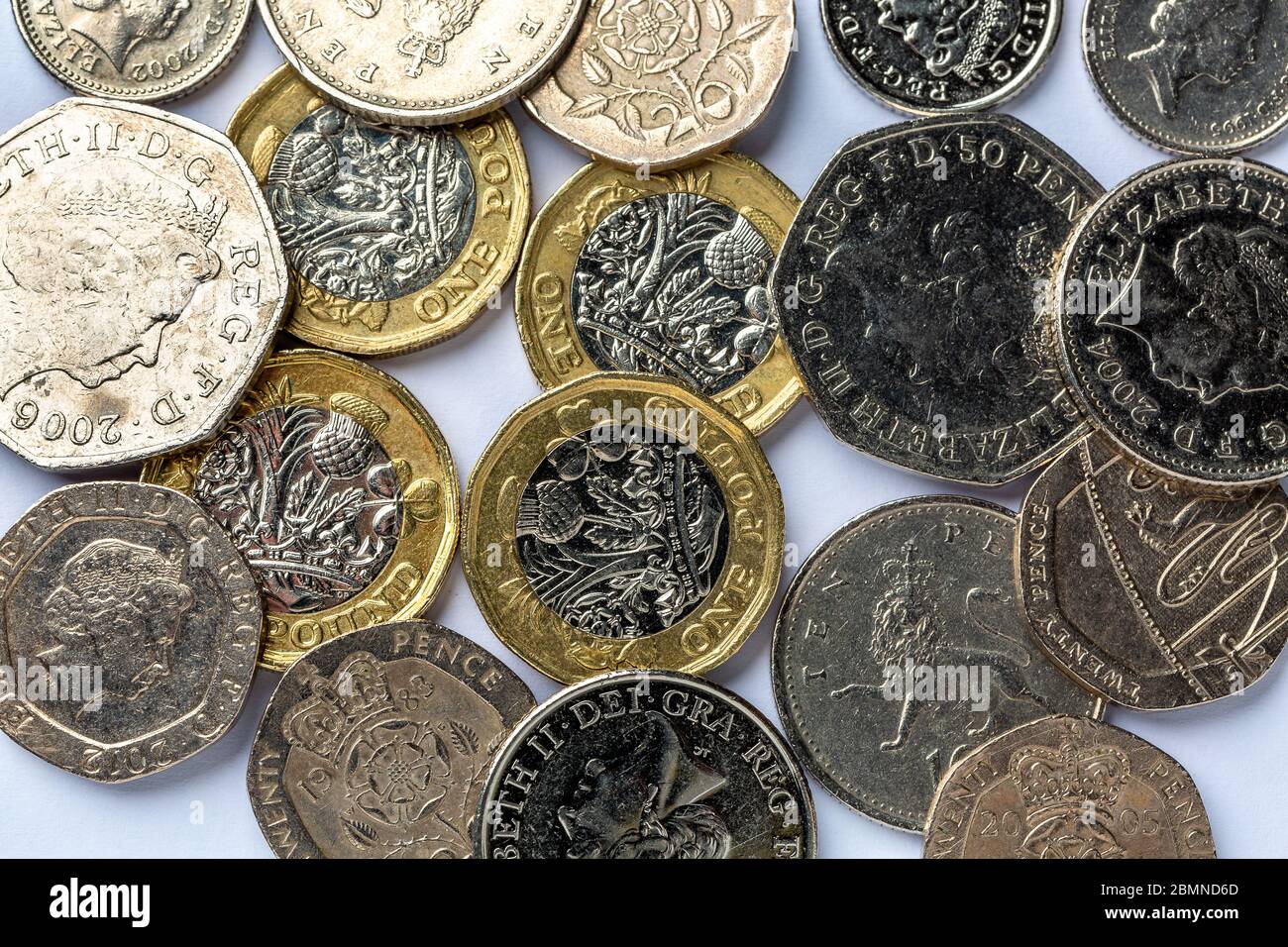 Monete britanniche: £1, 50p, 20p, 10p, 5p Foto Stock