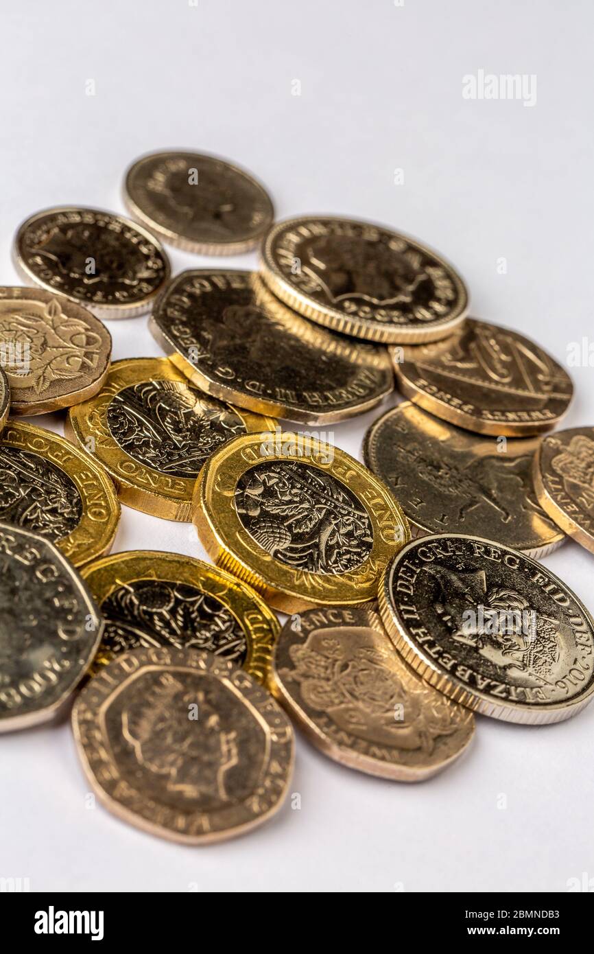 Monete britanniche: £1, 50p, 20p, 10p, 5p Foto Stock