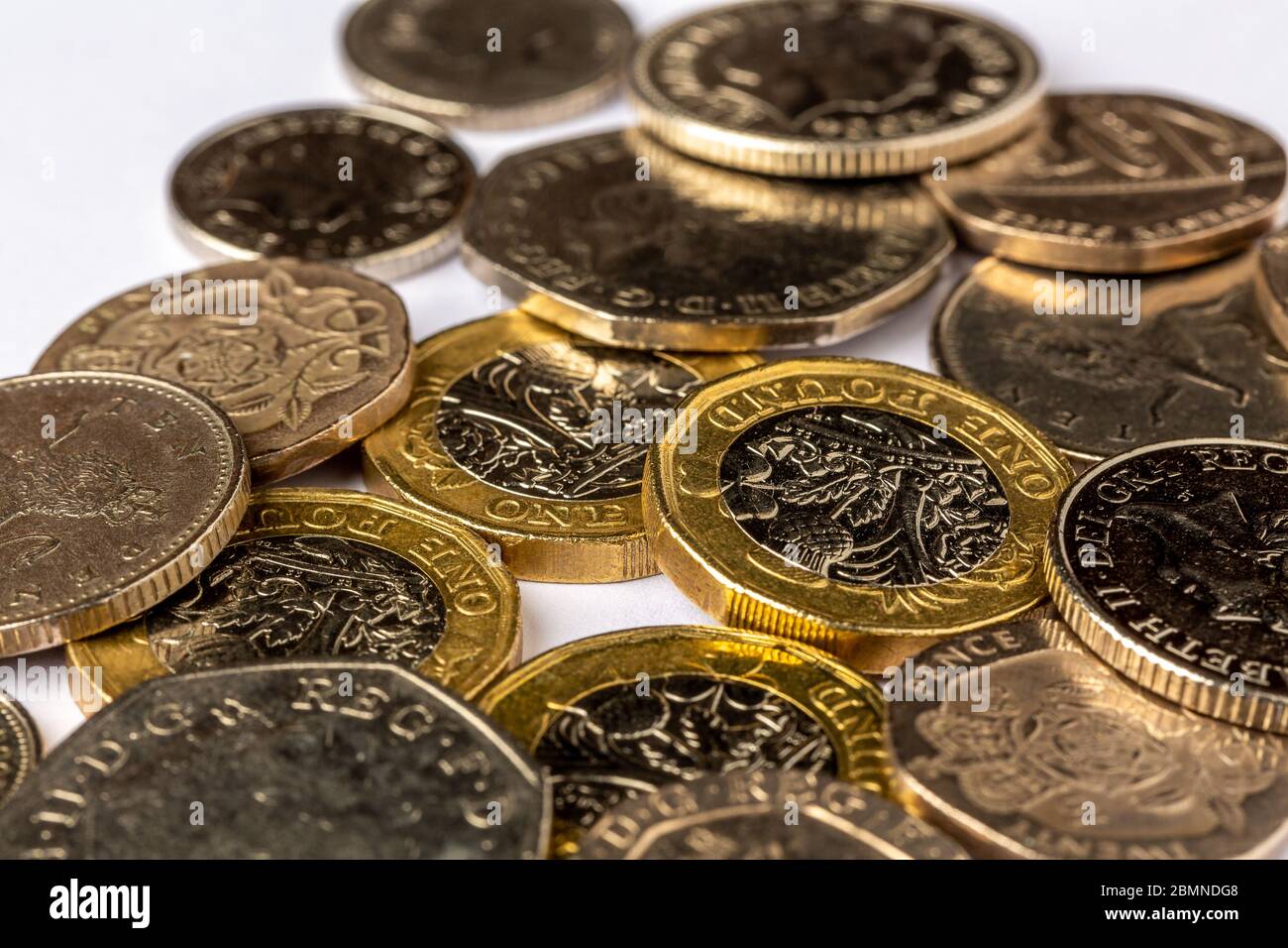 Monete britanniche: £1, 50p, 20p, 10p, 5p Foto Stock