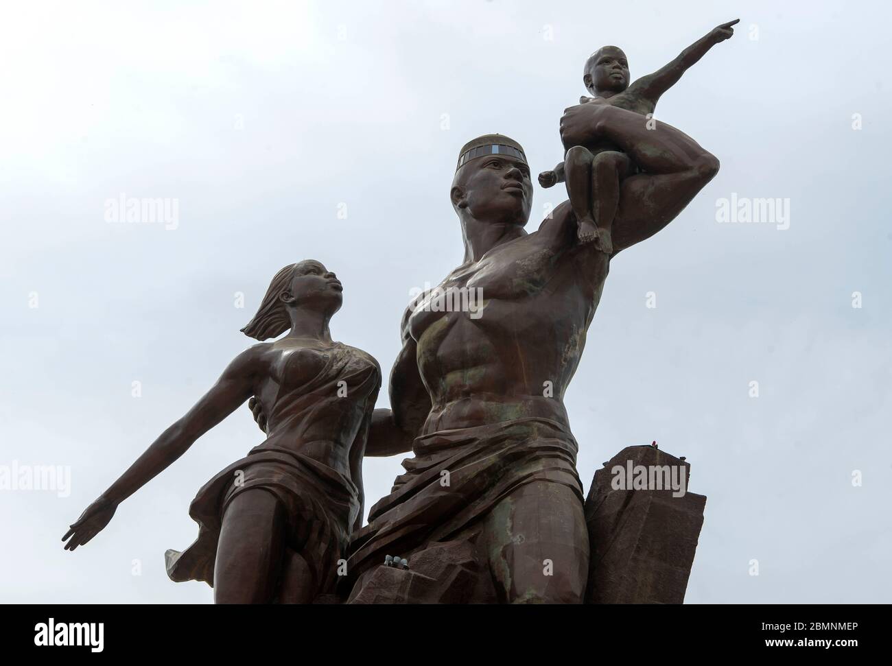 Le Monument de la Renaissance Africaine (Monumento di Reneissance Africano), Dakar, Senegal, Africa. Foto Stock